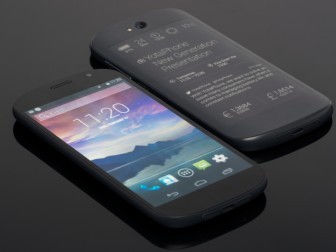 El móvil YotaPhone 2 ofrecerá dos pantallas