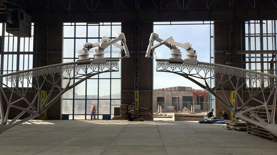 Robot imprimirá un puente en 3D de acero en Amsterdam