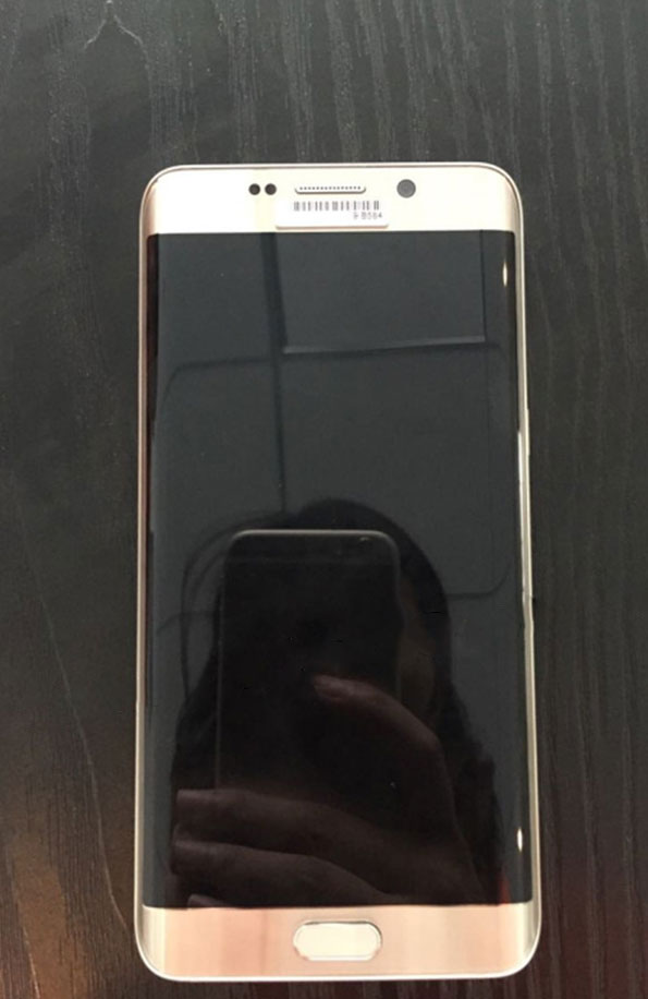 Samsung Galaxy S6 Edge Plus (2)
