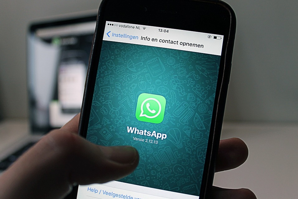 Brasil se queda sin servicio de WhatsApp por orden judicial